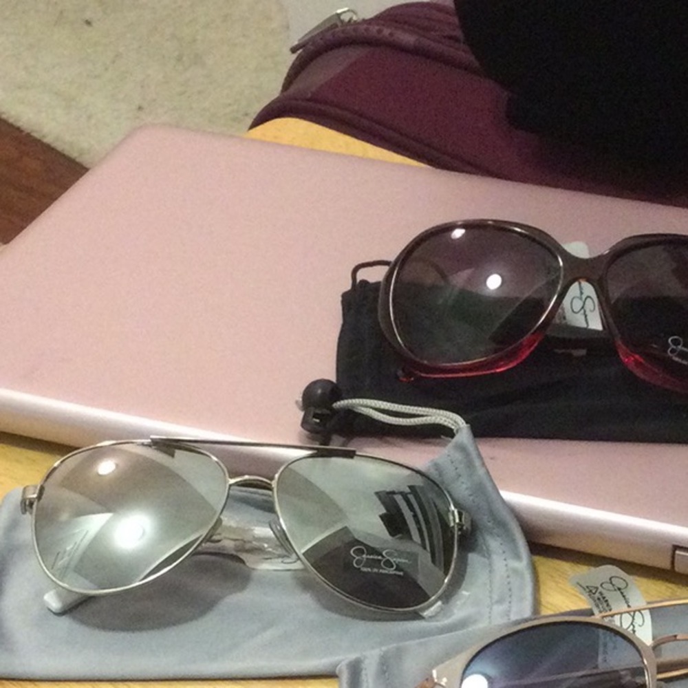 ❤️PRETTY J.S. SUNGLASSES❤️ - Picture 2 of 10